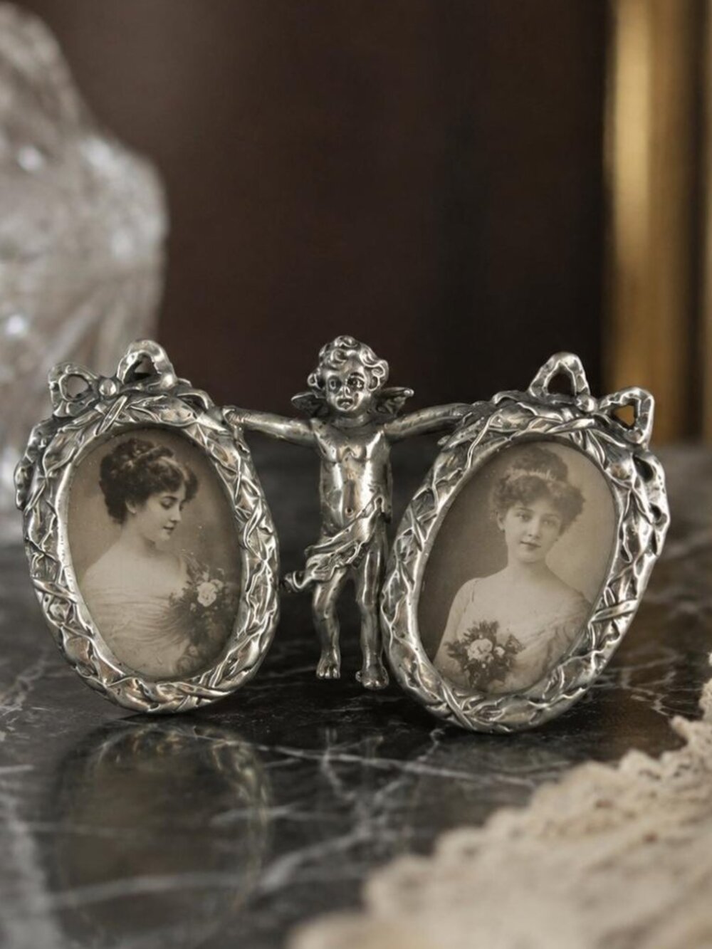 Vintage Elias Fine Silver Pewter Miniature Double Cherub Frame 1822